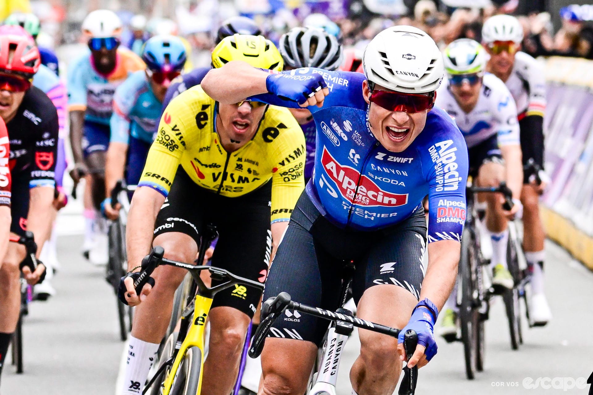 In Flanders Fields 2026: Philipsen Wins as Van der Poel and Van Aert Light Up the Race